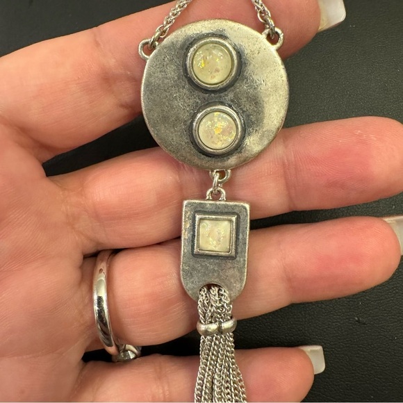 ⚜️ Set of 2 Lucky Brand Necklaces – Cameo Pendant & Reversible Opal Tassel ⚜️ - Picture 5 of 9